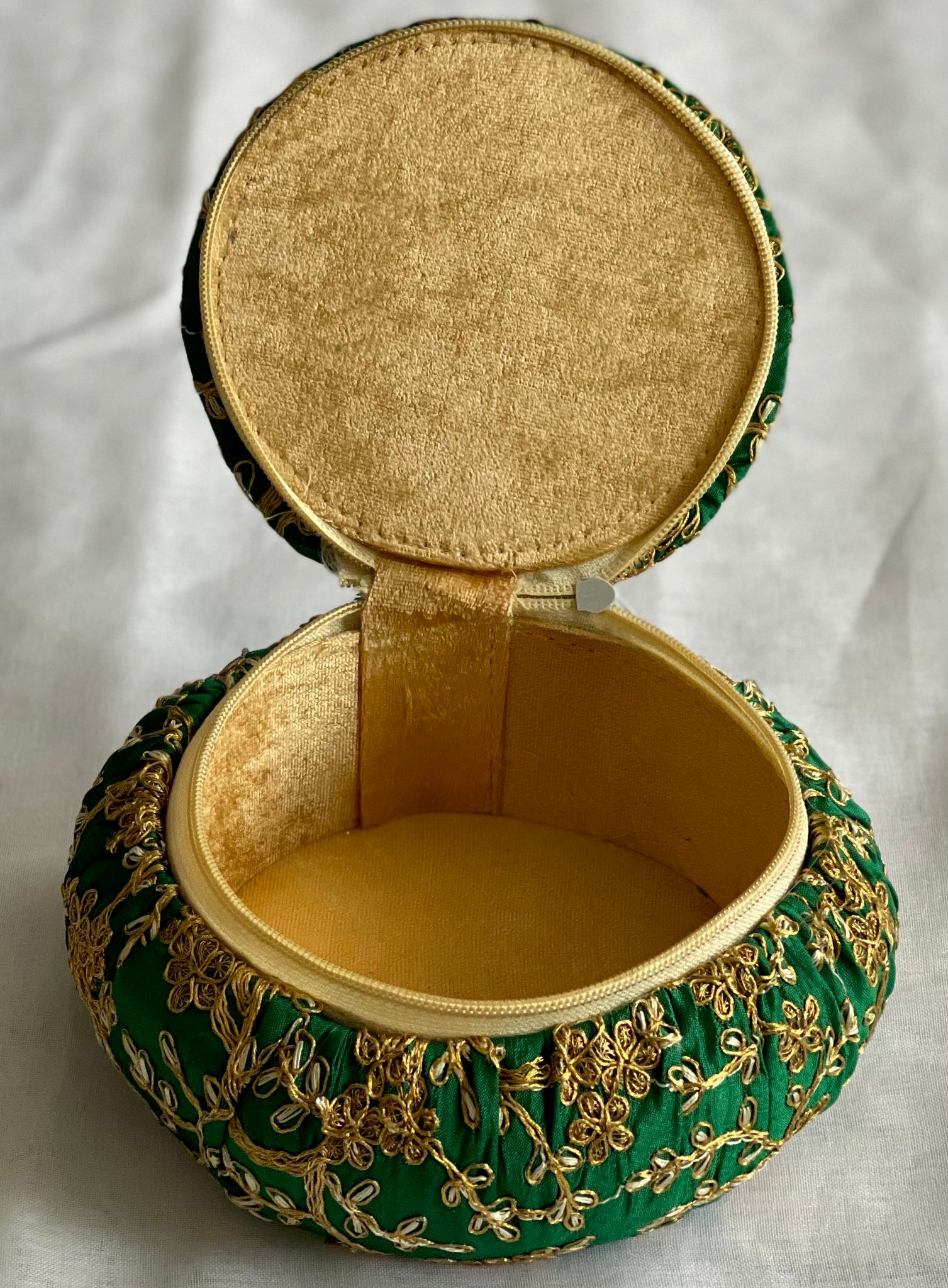 Emerald Matki Gift Box